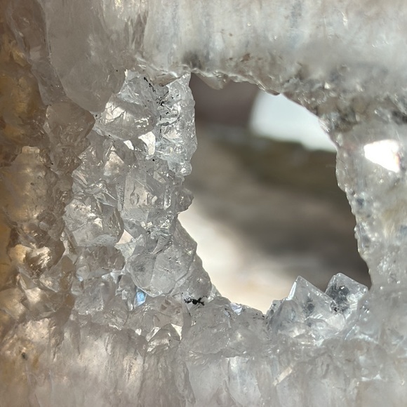 🔥SALE🔥 Agate Crystal Cloud Carving! - Picture 6 of 6